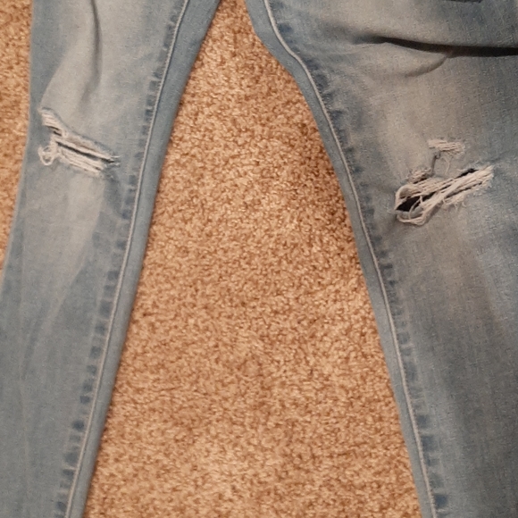 Jeans - Picture 3 of 3